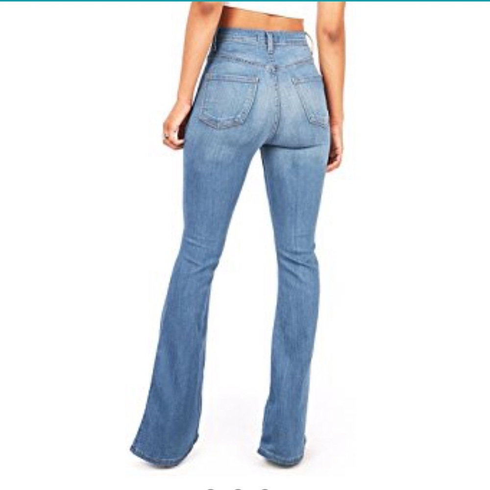 💕🏆NEW Fashion Nova High Waisted Flare Jeans🏆💕
